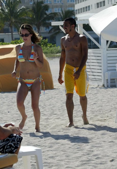 Eliza Dushku プロフィール写真