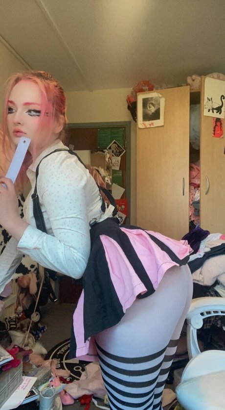 KittyKatSparrow ヌードのポルノスター 写真