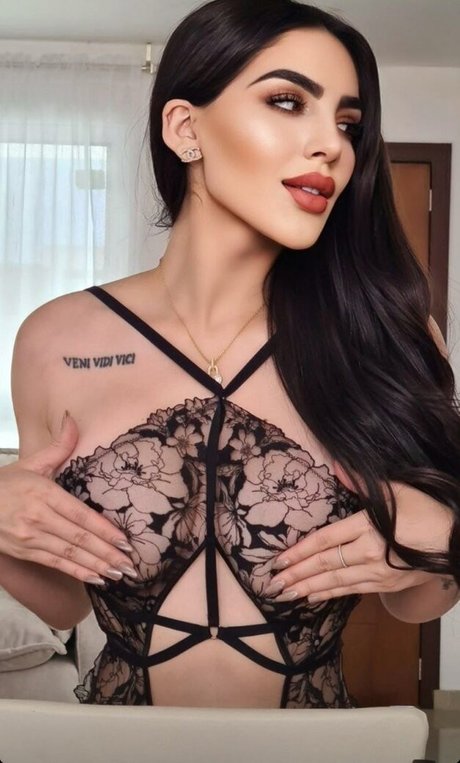 巨尻熟女オンリーファンズ セクシー アーカイブ