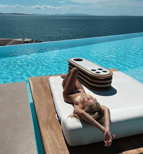 Antonia Freya Lidia 高品質スター 写真