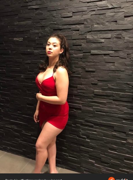 巨乳オナニーオンリーファンズ 無料ポルノ 写真