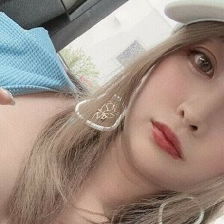 Noraneko アダルト女優 写真