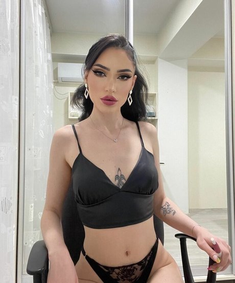 lulualice ポルノスター セクシー 画像