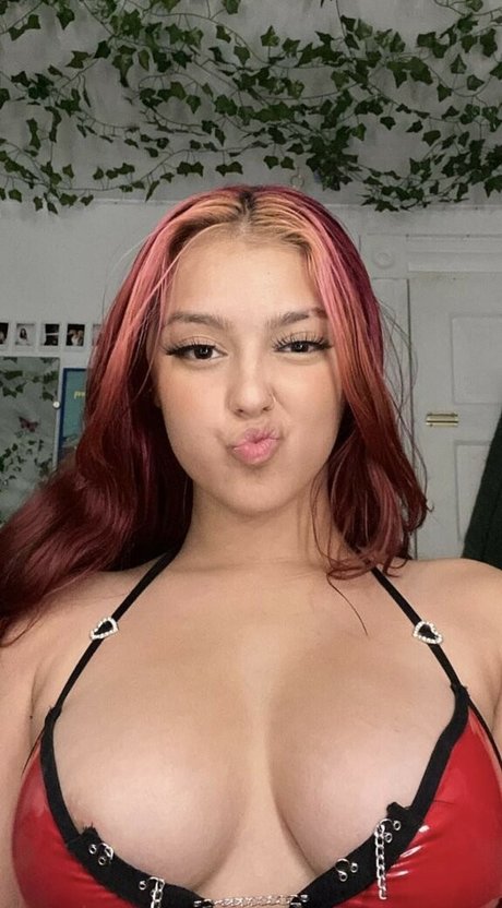 MontisWrldd HDポルノスター 画像