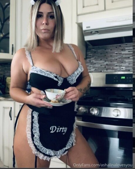 Ashalina HDスター 写真