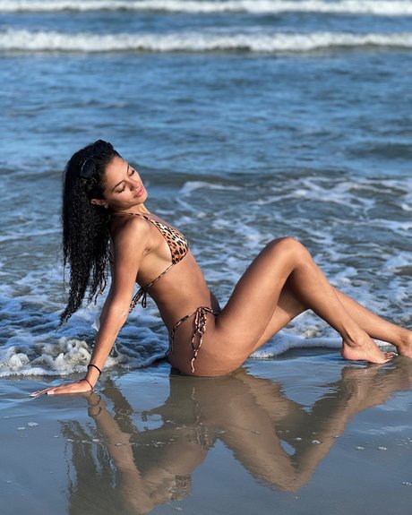 Jennifer Prado 無料スター 写真