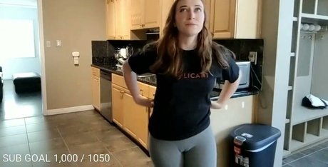 Angelica Trae 女優 画像