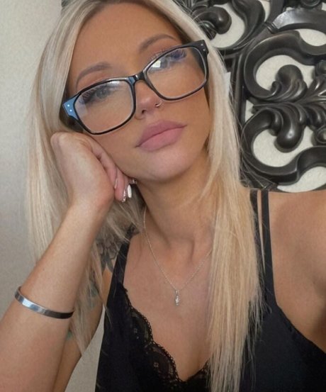 Haley jean8 ポルノスター アダルト 写真