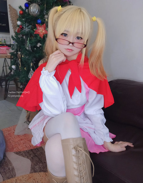 YaoYao セクシーなスター 写真