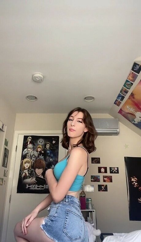 教室オンリーファン セックス ギャラリー