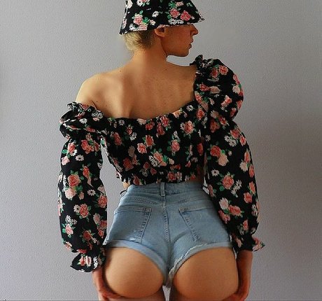 Natalia Sense xxxモデル 写真