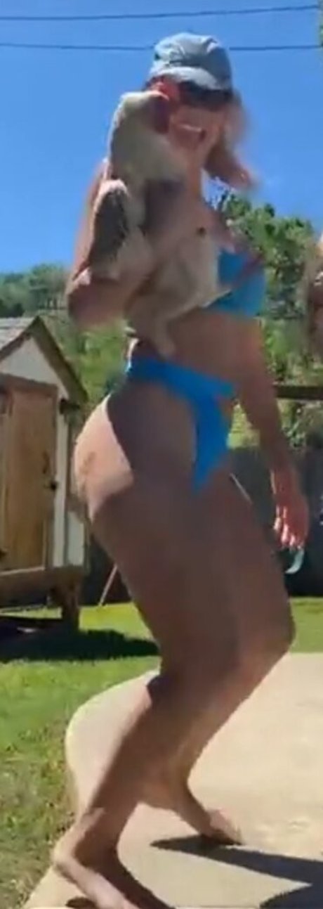 ブルネットのPOV オンリーファンズ ポルノ アーカイブ