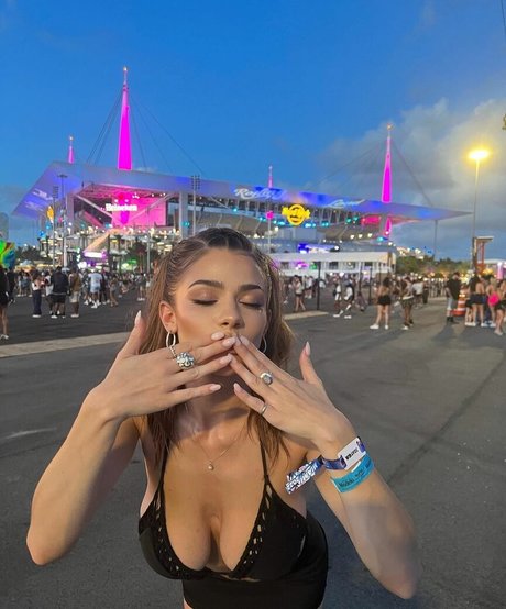 Amanda Kolar ポルノスター 写真