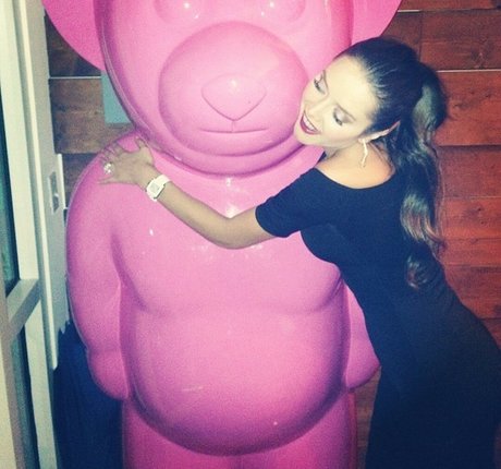 ジムガールズオンリーファンズ 無料アダルト ギャラリー