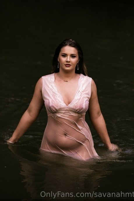 Savanah Thompson 高品質のポルノスター 写真