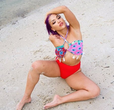 日本の熟女オンリーファンズ xxx 写真