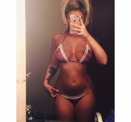 Rachel Barley 完璧な女優 写真