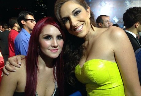 Dulce Maria セックスポルノスター 画像