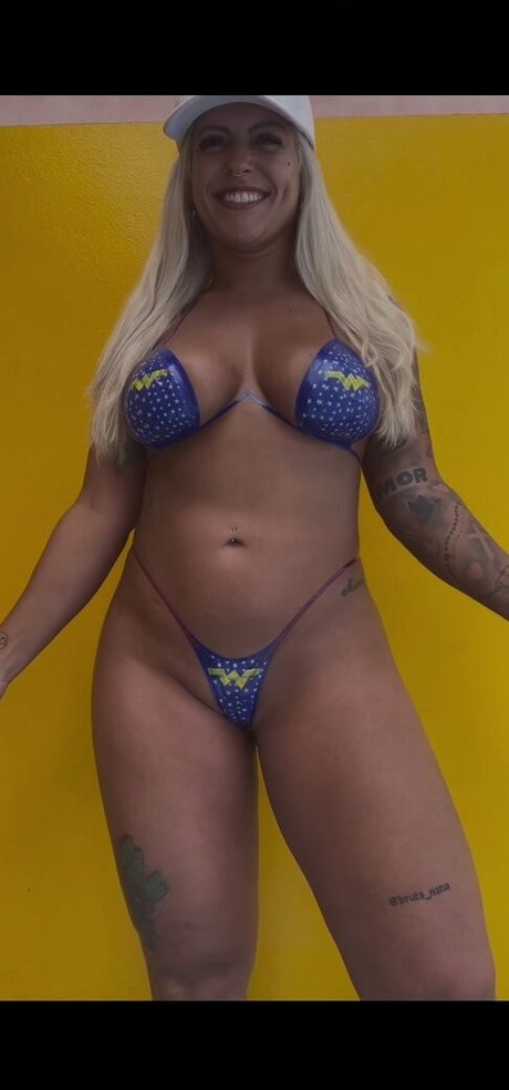 Ariana Silva エロティック女優 写真