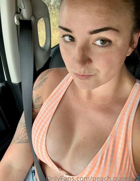 乳首オーガズム オンリーファンズ トップ アーカイブ