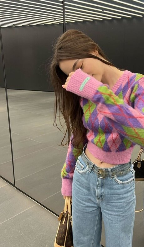 Dasha Tarab かわいいスター 画像