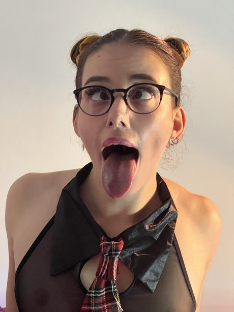 Lolawoo ポルノスター 裸 写真