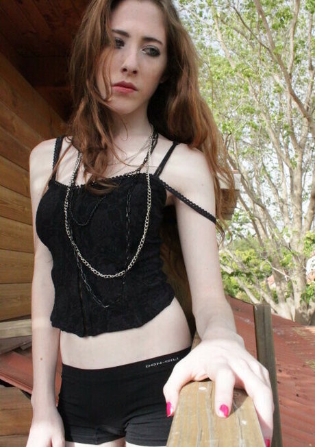 Johanna Mun 美しい女優 写真