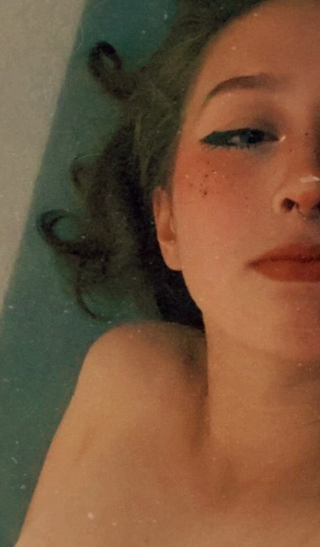 Tsuki Chan 独占ポルノスター ギャラリー