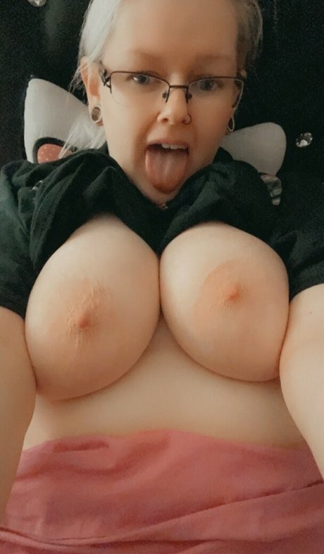 Bella Chelsea アートモデル 写真