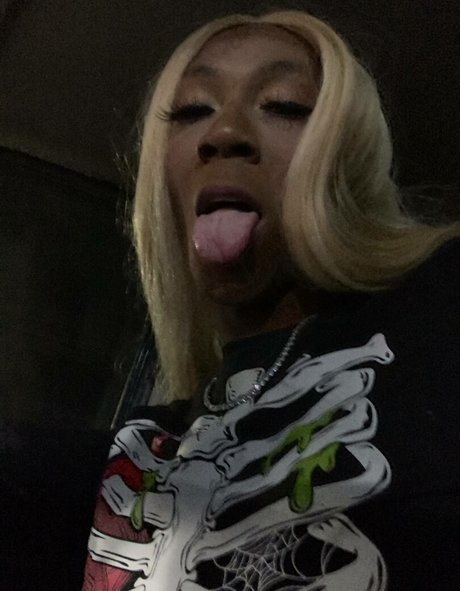 Capri Starr 高品質モデル 画像