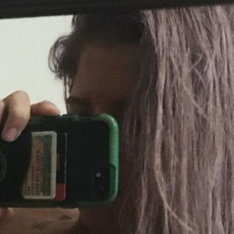 アナルオーガズム オンリーファンズ 美しい裸 写真