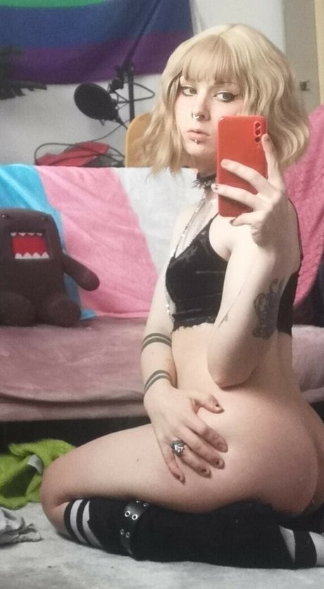 Nihlllxm 完璧なモデル 写真