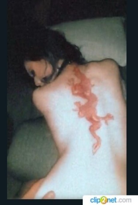 Victoria Resende トップスター アーカイブ