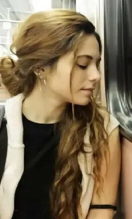 Aria Paria トップモデル ギャラリー