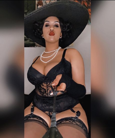 アマチュアセックスオンリーファンズ アート裸 写真