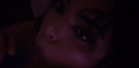 bvbyvalentines 最高のモデル 写真