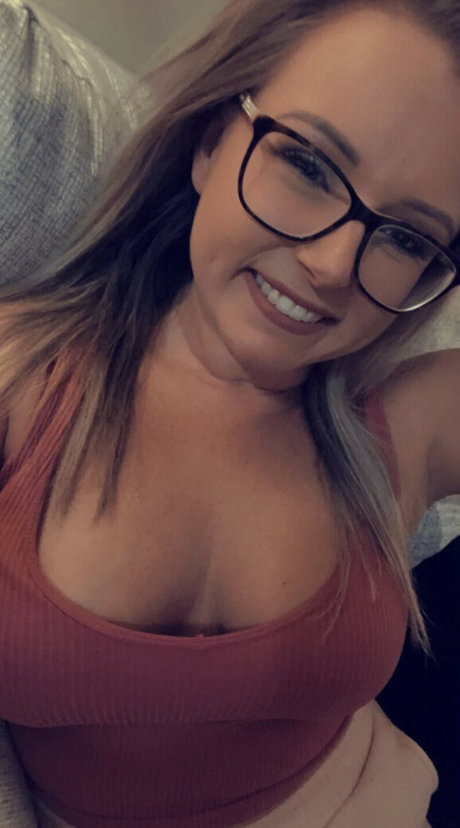 Babydoll0905 ポルノスター ヌード アーカイブ