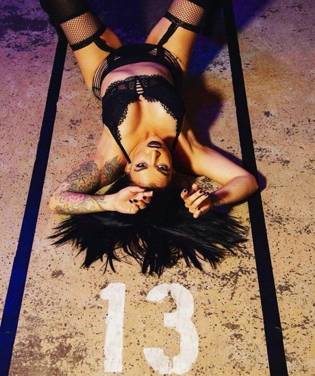 レズビアンマッサージオンリーファンズ セクシー アーカイブ