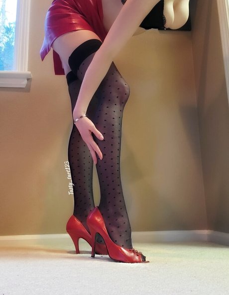 パイズリ オンリーファンズ ポルノ アーカイブ