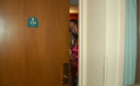 フィットネス熟女オンリーファンズ 無料ヌード 画像