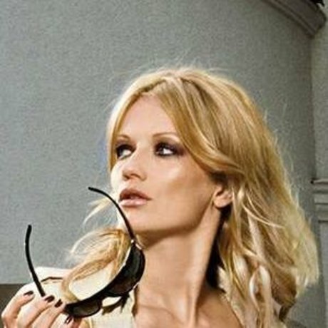 Doreen Jacobi ヌードスター 画像