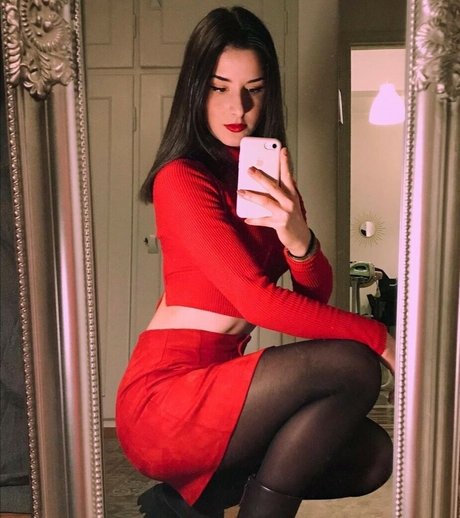 Katerinaktrn ポルノモデル 写真