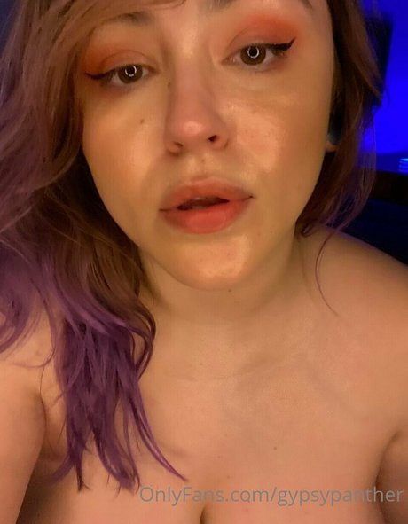 完璧なおっぱいオンリーファンズ ヌード 画像