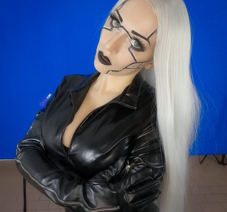 Egilea ASMR 可愛い女優 写真