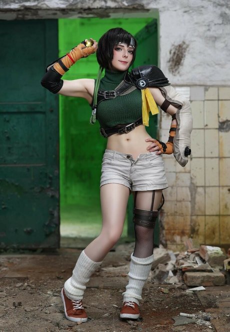 anniicosplays トップ女優 画像