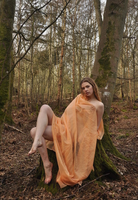 Aria Wednesday 裸のポルノスター アーカイブ