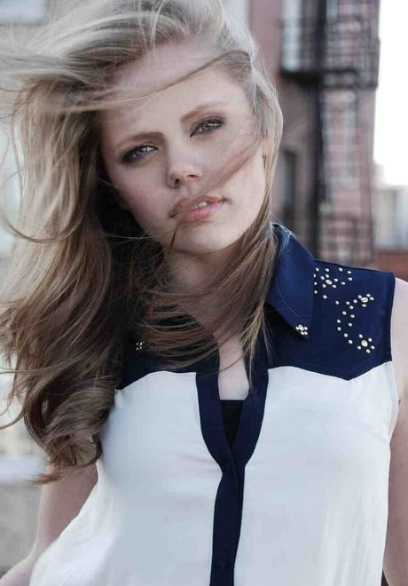 Annalisa Cochrane XXXモデル ギャラリー