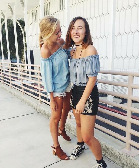 Annalisa Cochrane 素敵なスター 写真