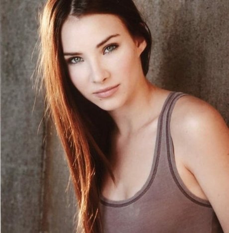 Ana Walczak HDモデル 画像