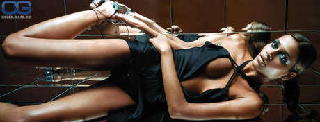 Ana Beatriz Barros ポルノモデル 画像